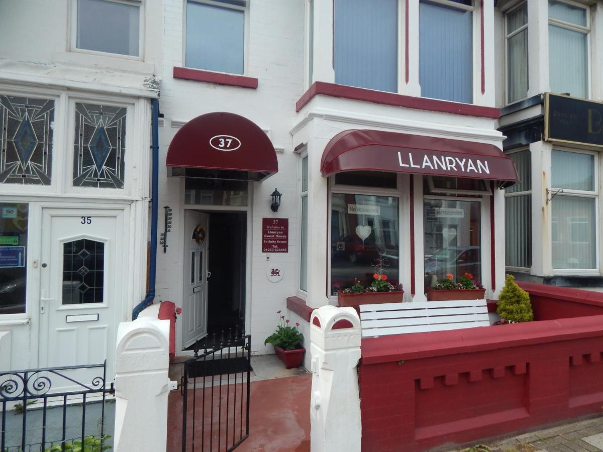 Llanryan Guest House แบล็คพูล ภายนอก รูปภาพ